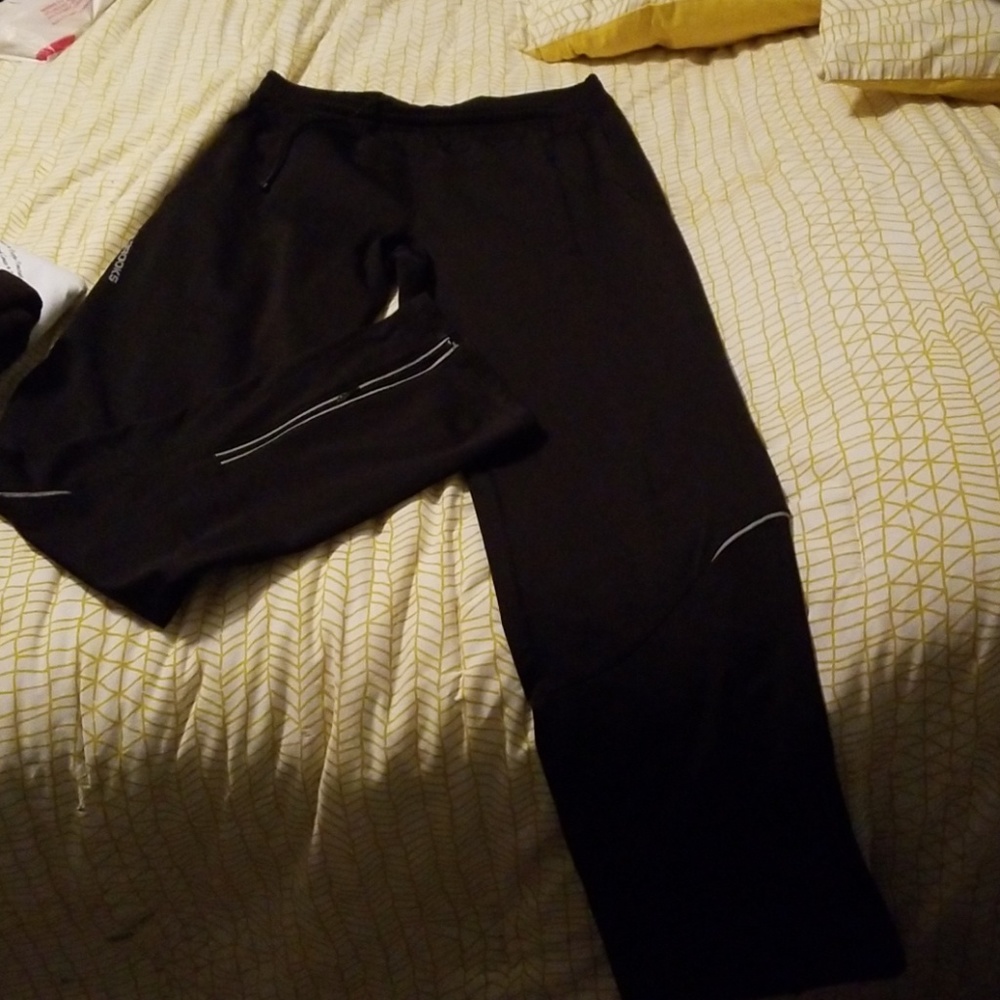 Brooks Running Pants